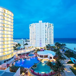 Курортный комплекс Krystal Grand, Канкун